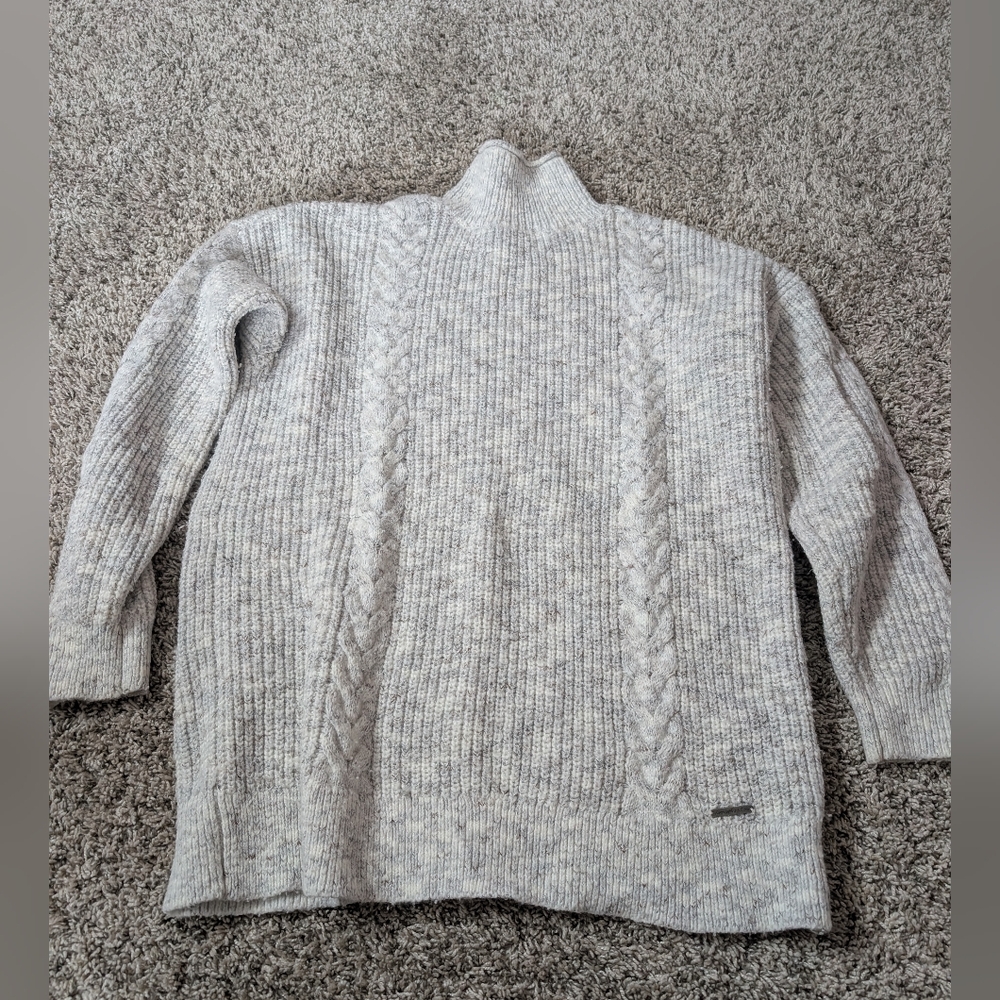 5/$20 Abercrombie & Fitch Sweater